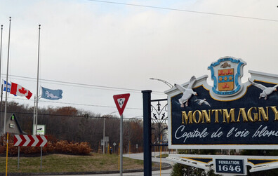La Ville mettra ses drapeaux en berne en mémoire des victimes de la COVID-19
